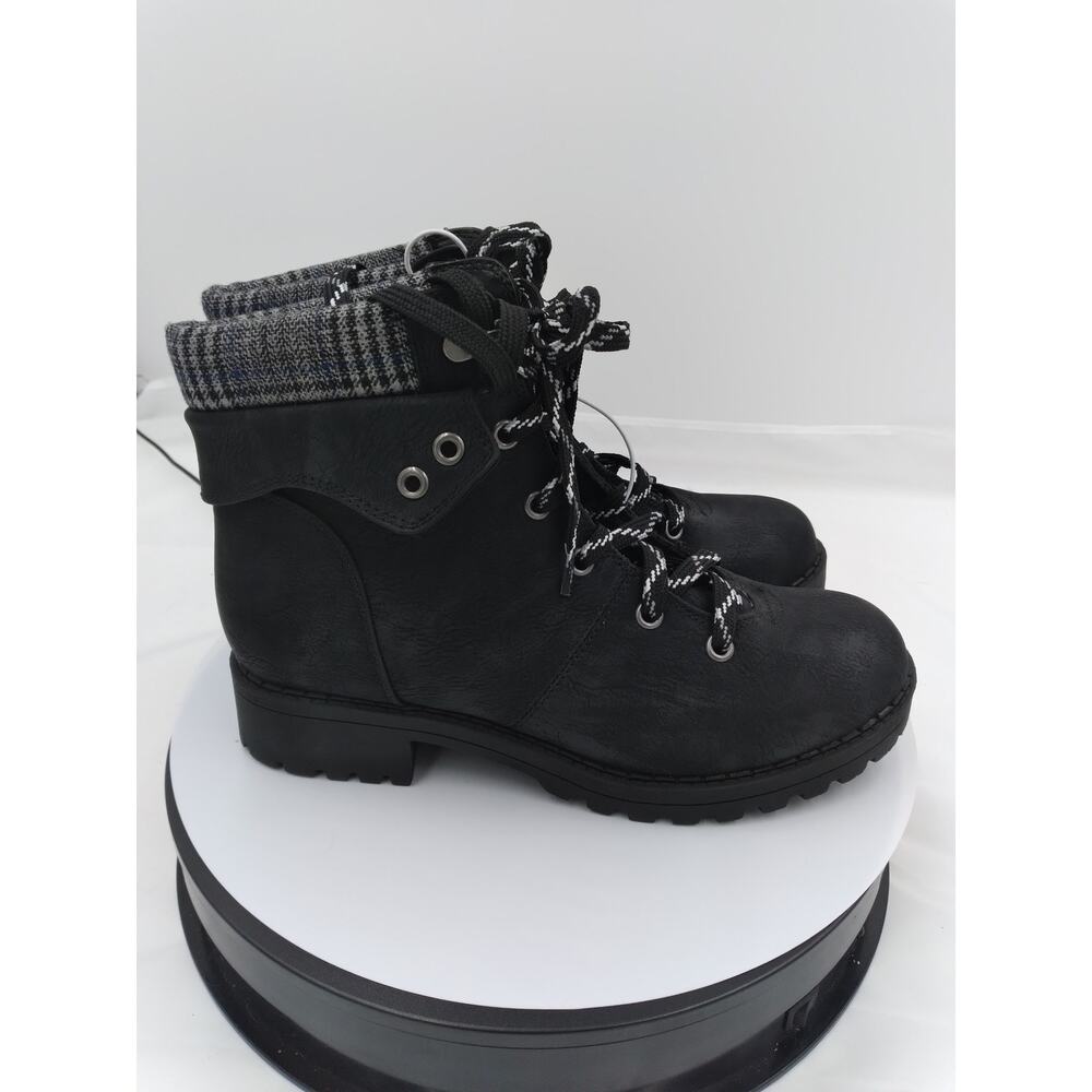 STELLA by JELLYPOP  Winter boots size 9